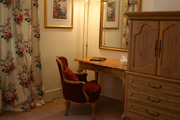 Cranleigh Hotel